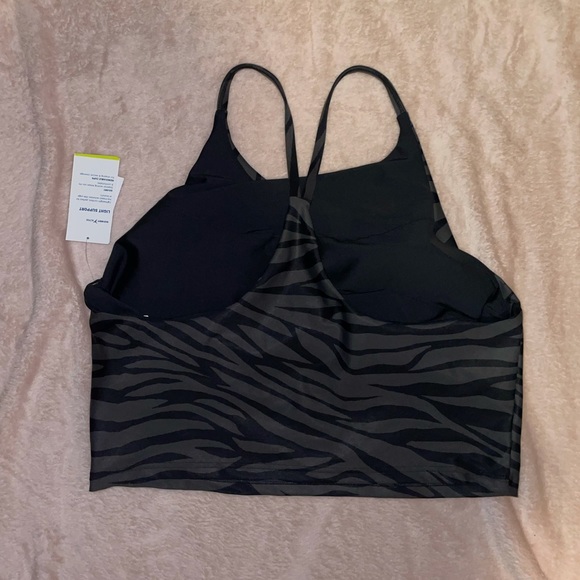 Old Navy top - Picture 2 of 2